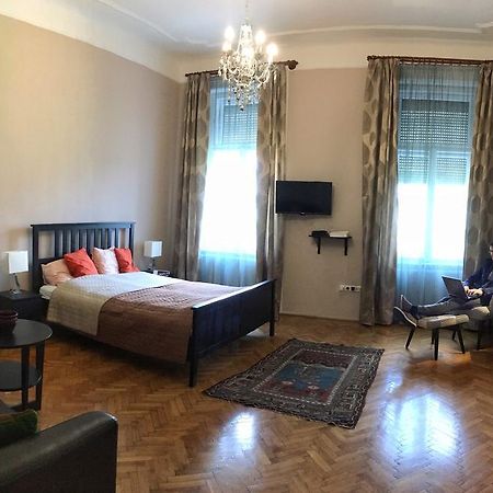 Diamonds Apartment With 2 Rooms Near Guzsdu Udvar Budapeszt Zewnętrze zdjęcie